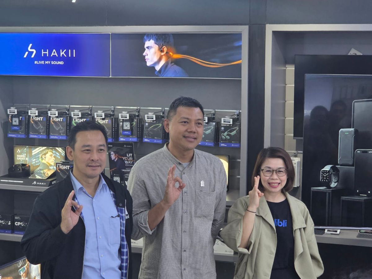 Blibli Luncurkan Perangkat Audio Wearable HAKII di Indonesia
