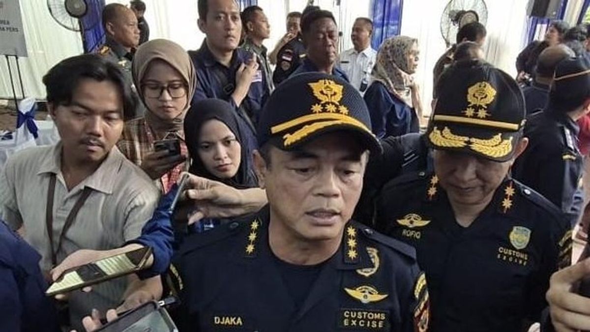 Menkeu Pertahankan Dirjen Bea Cukai Usai Muncul di Dakwaan Suap