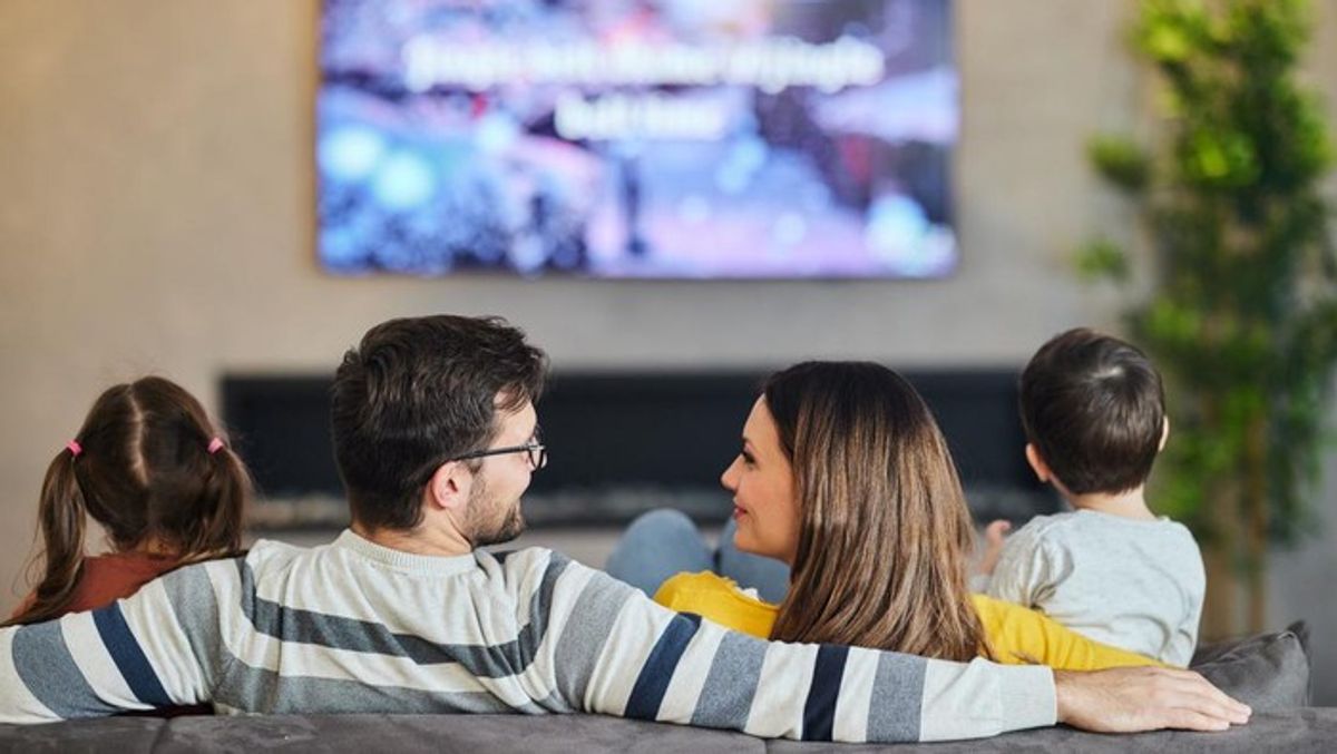 Transvision Berikan Potongan Harga Langganan Jelang Libur Panjang Mei 2026
