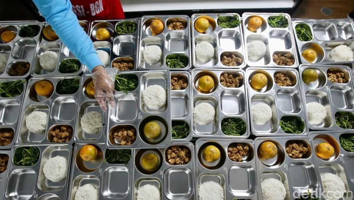 Badan Gizi Nasional Persilakan Sekolah Mampu Tolak Makan Bergizi Gratis