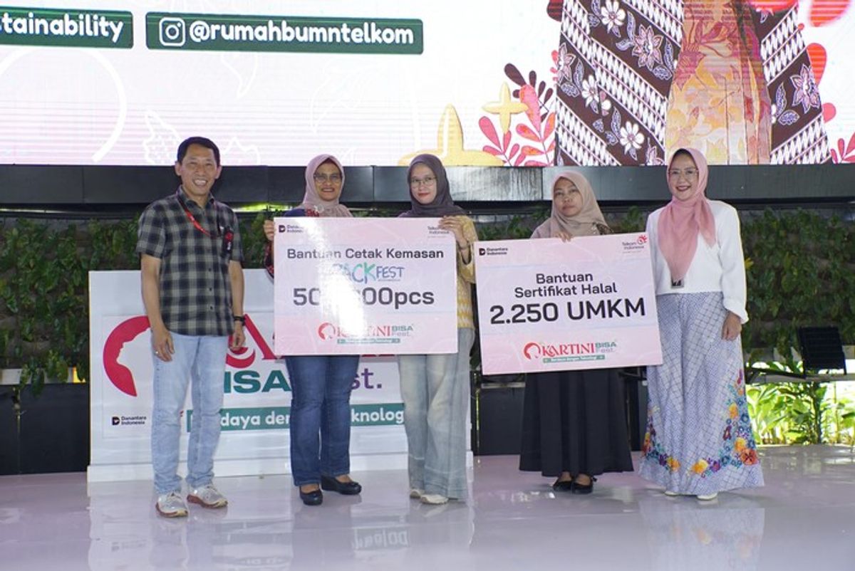 Telkom Fasilitasi Sertifikasi Halal dan Literasi Digital Ribuan UMKM Perempuan