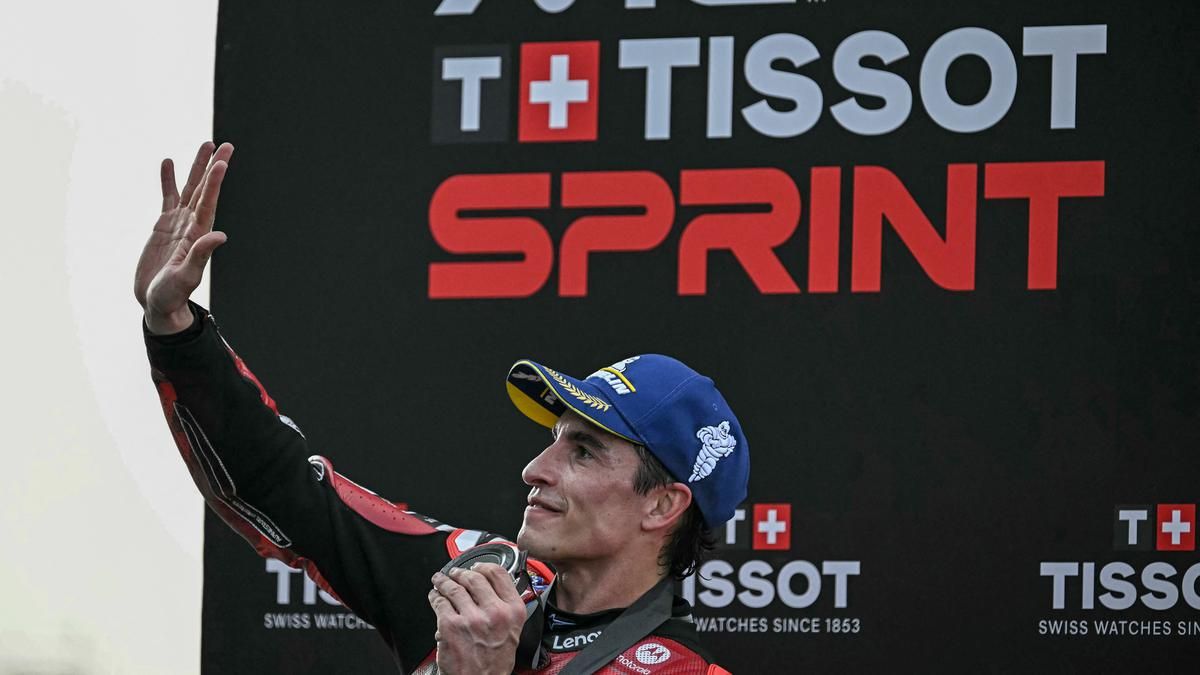 Andrea Dovizioso Sebut Cedera Bahu Marc Marquez Sangat Serius