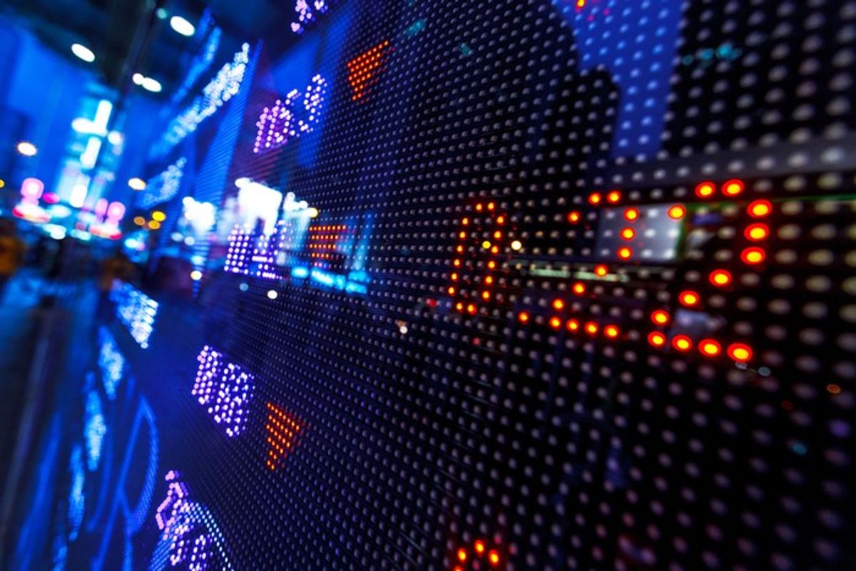 IHSG Melemah ke 6.858 Akibat Aksi Jual Asing Masif