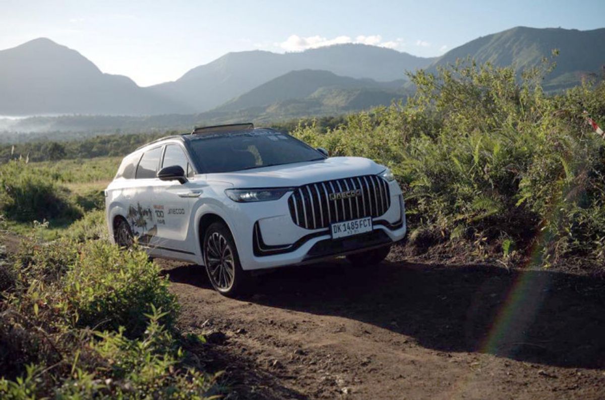 Jaecoo Pamerkan SUV Hybrid di Ajang Lari Internasional Rinjani100