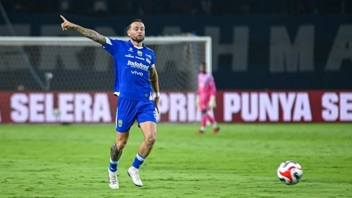Marc Klok Absen Bela Persib Bandung Akibat Sanksi Kartu Kuning