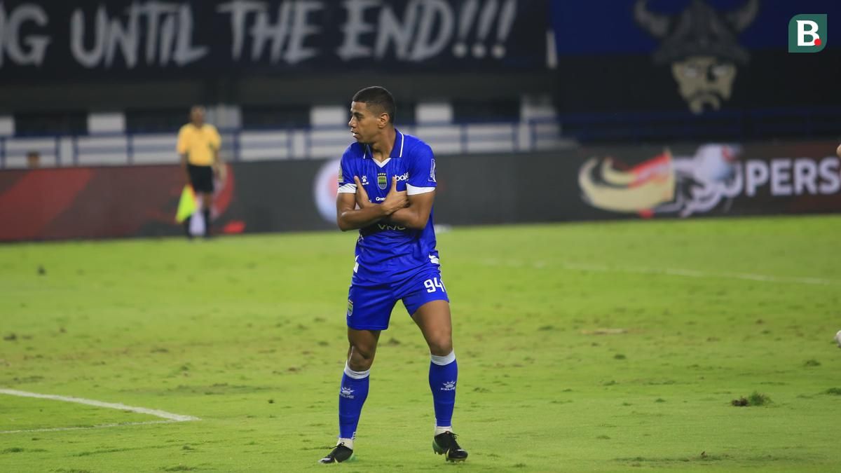 Persib Bandung Jamu PSIM Yogyakarta di Tengah Ancaman Akumulasi Kartu