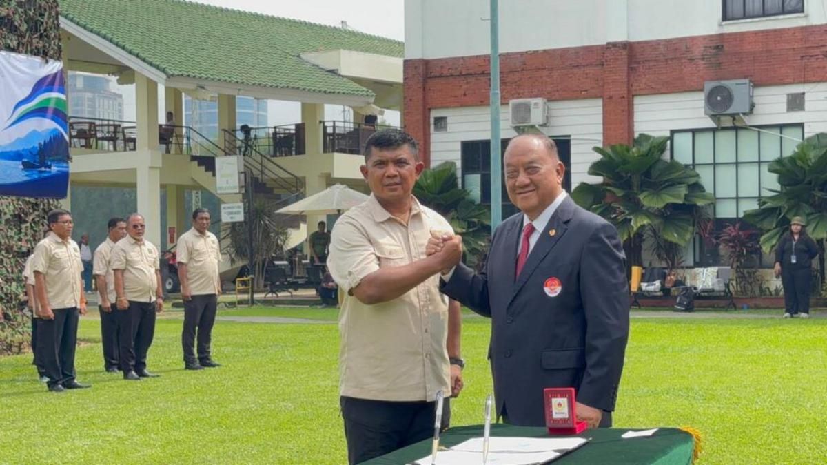 Marciano Norman Melantik Oni Junianto Sebagai Ketua Umum PB FAJI