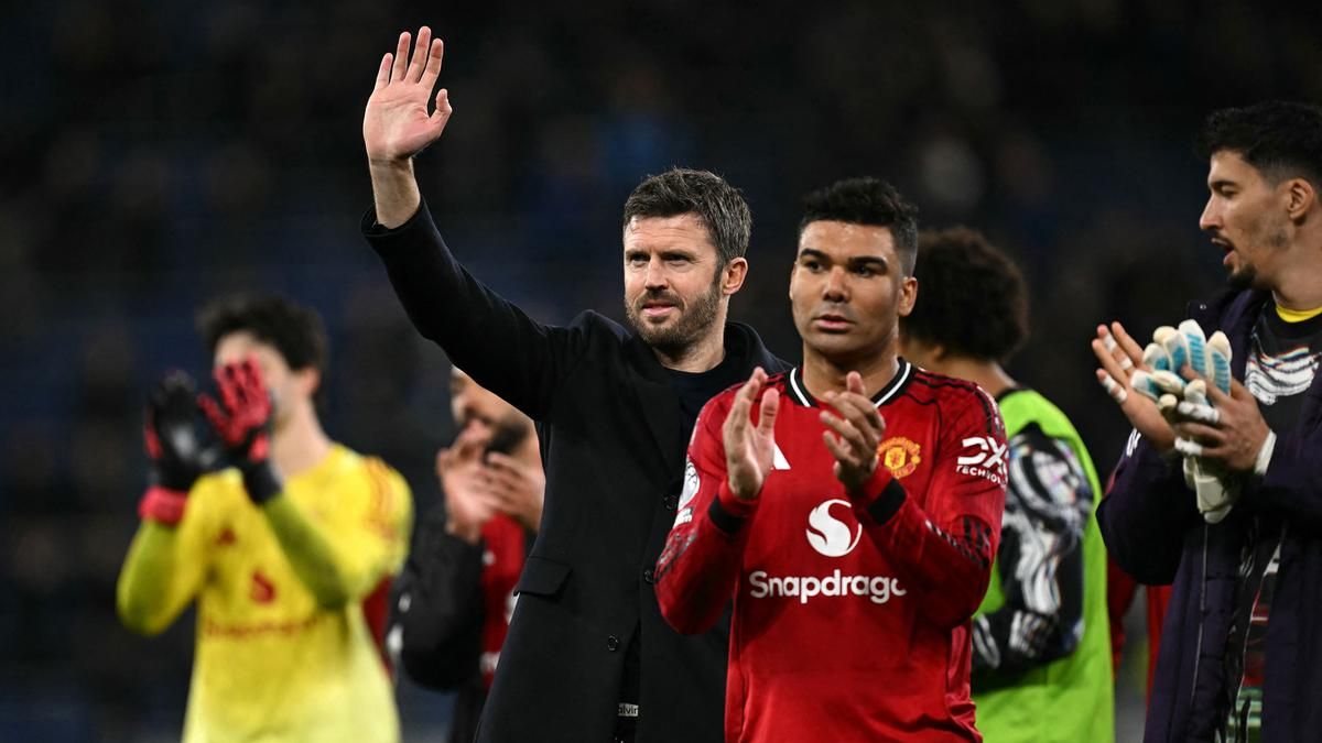 Michael Carrick Pastikan Matheus Cunha Berpeluang Tampil Lawan Liverpool
