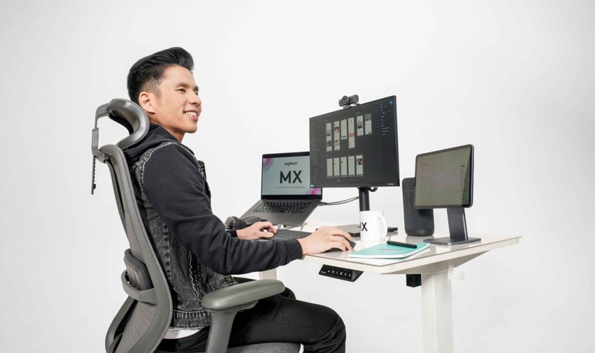 Logitech Tunjuk Edward Sudjono Jadi MX Ambassador Indonesia