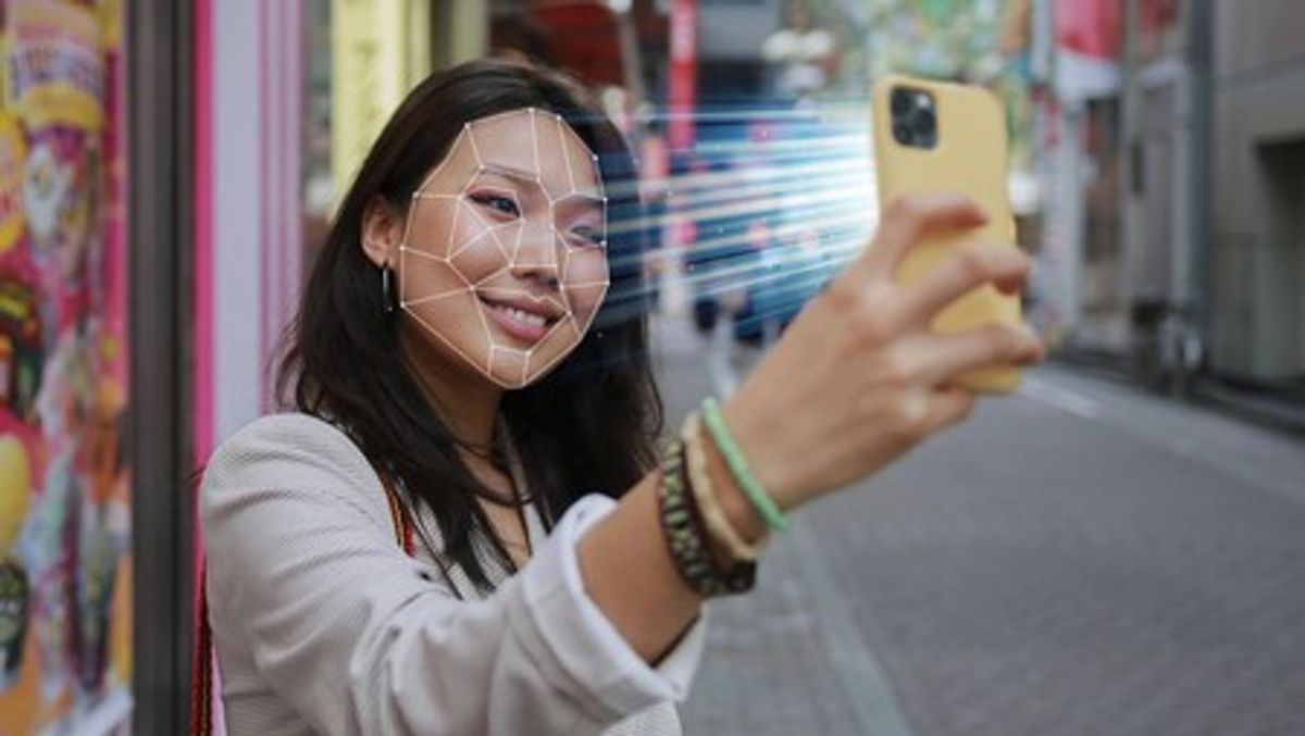Komdigi Wajibkan Registrasi Kartu SIM Pakai Pemindaian Wajah Mulai Juli