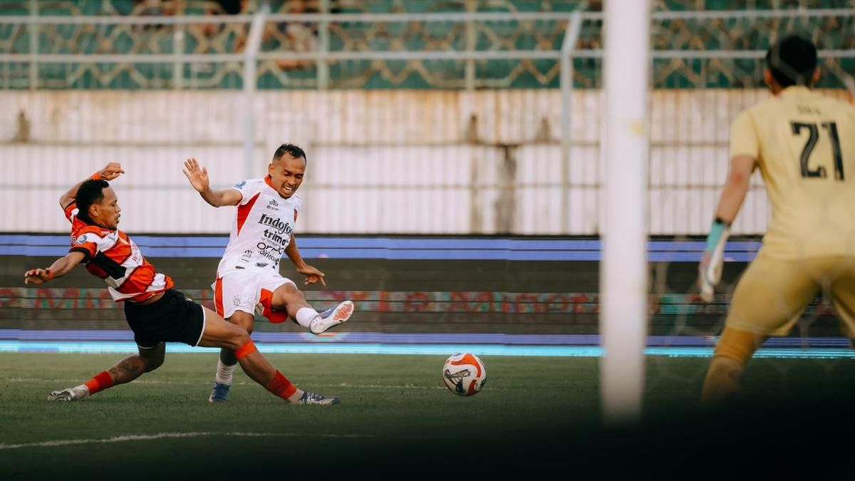 Madura United Tundukkan Bali United Dua Gol Tanpa Balas