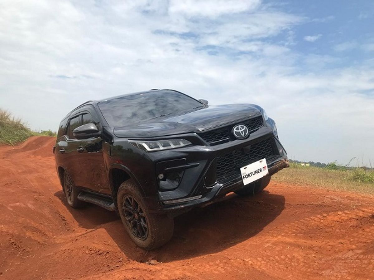 Toyota Luncurkan New Fortuner 2026 dengan Teknologi Mild Hybrid