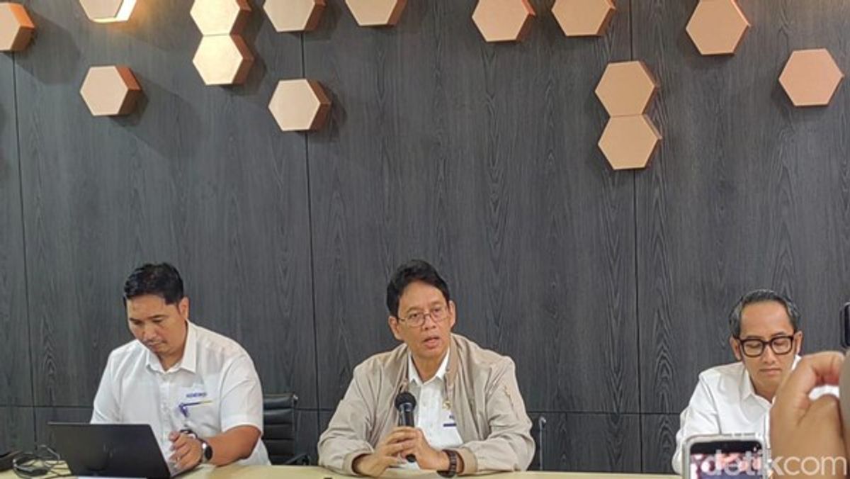 Purbaya Yudhi Sadewa Bantah Rumor Sakit Parah dan Isu Pemecatan